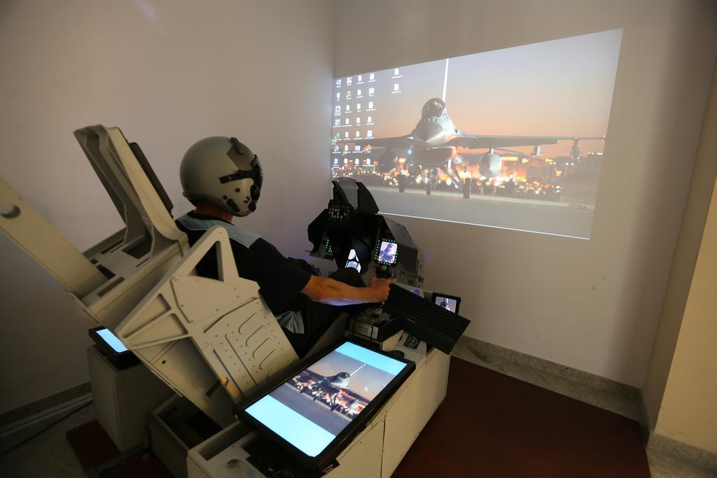 Kosmonauty Wroclaw-airport 3* Breslau